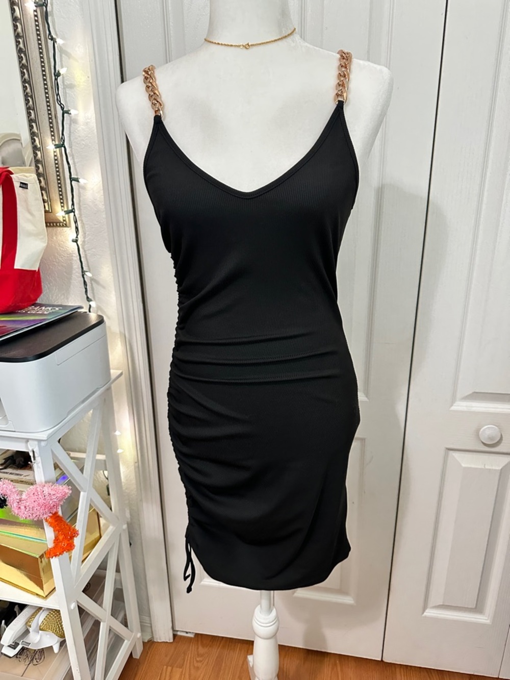CHICME Black Chain-Strap V-Neck Mini Dress (S)